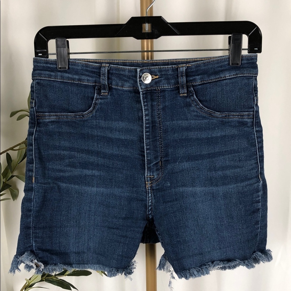 H&M Divided Dark Blue Denim Cut Off High Rise 4 inch Shorts Sz 8 (B5)